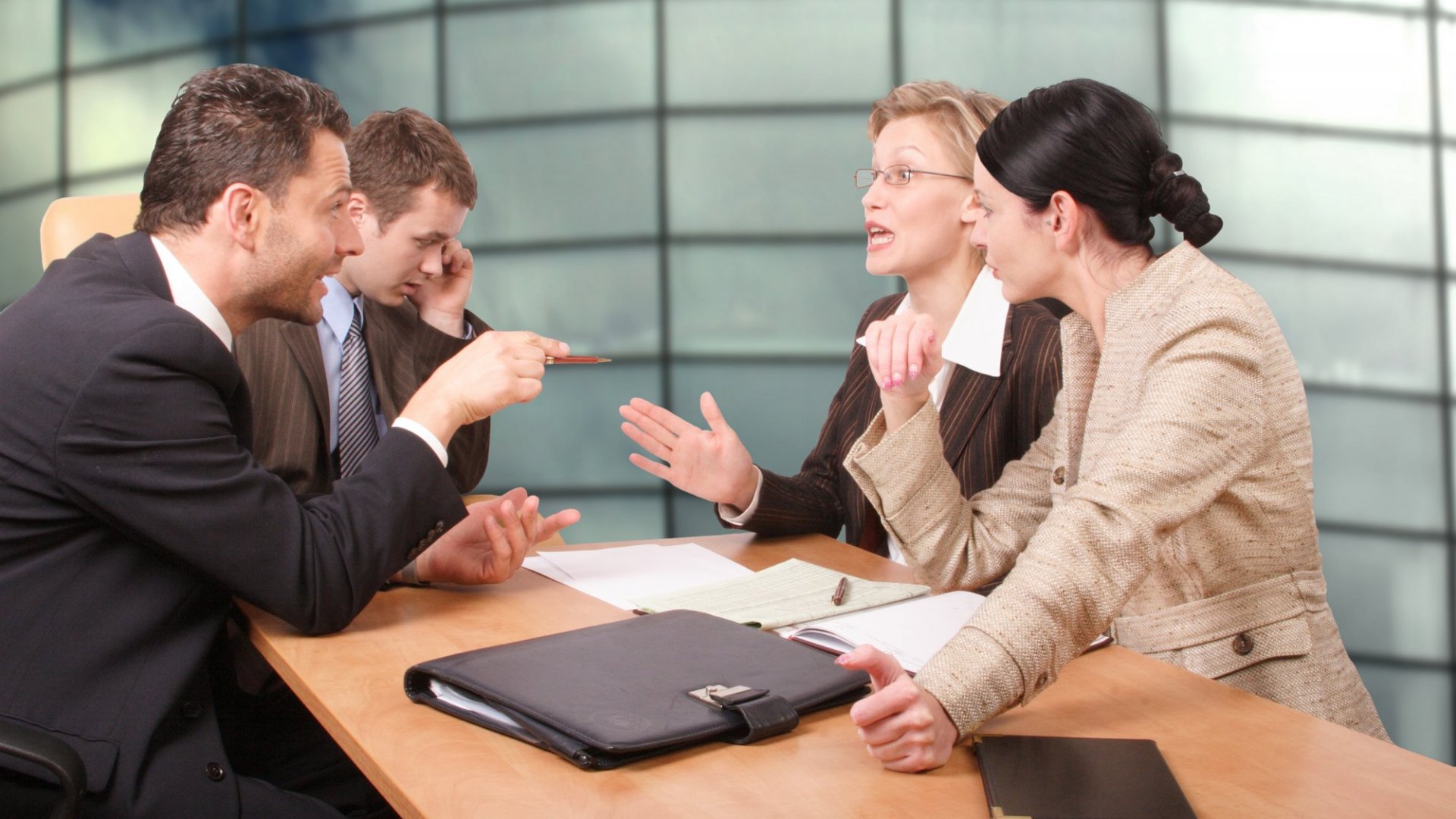 Top 10 tips how to deal with difficult people at work