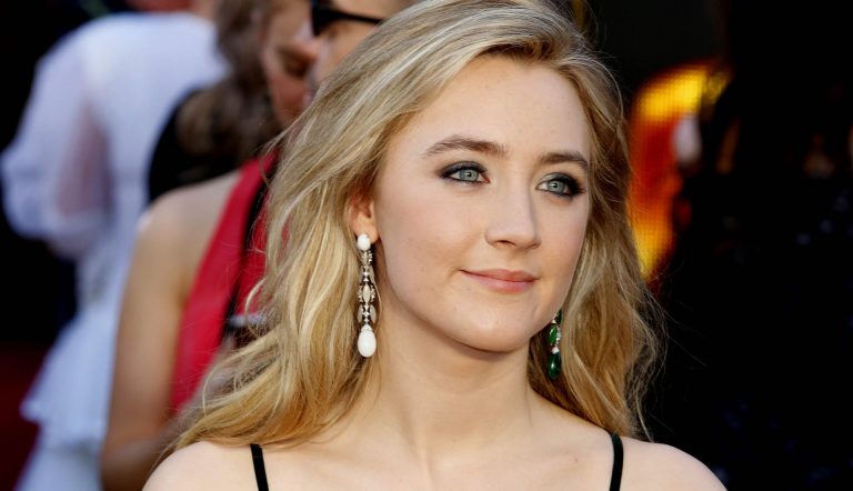 Next photo of Saoirse Ronan