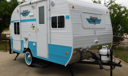 Travel Trailers Weighing Less Than 5000 lbs